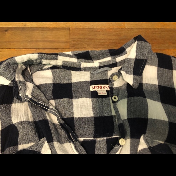 Checkered Pattern Tank Top - Picture 2 of 4